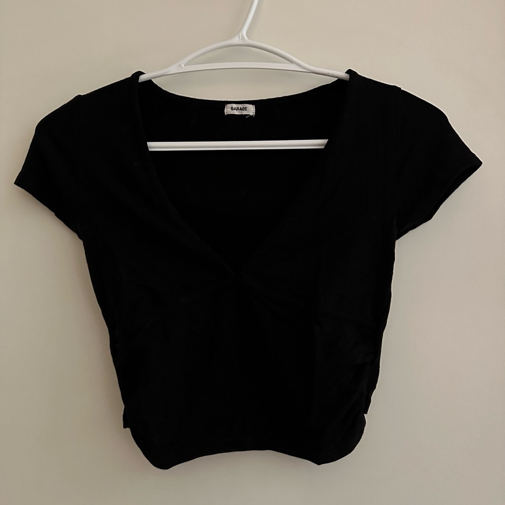 Garage- Black top